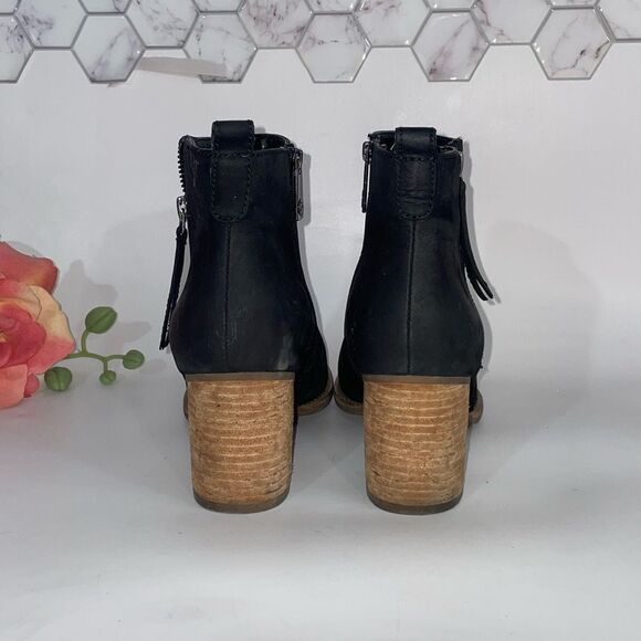 Blondo Waterproof Leather Ankle Boots - Picture 4 of 7